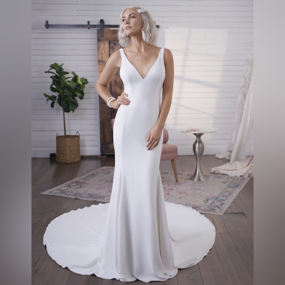 Maggie Sottero Fernanda Wedding Dress in Diamond White